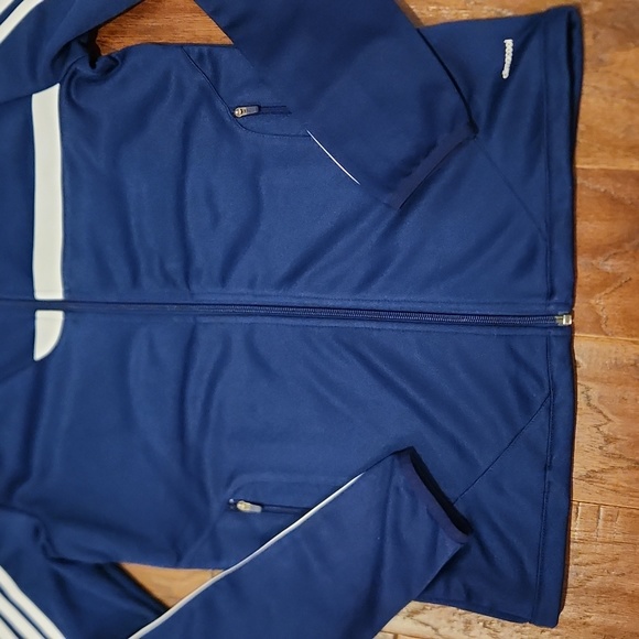 Adidas ladies climacool zip up jacket - Picture 3 of 10